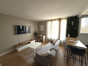 superbe duplex avec parking gratuit